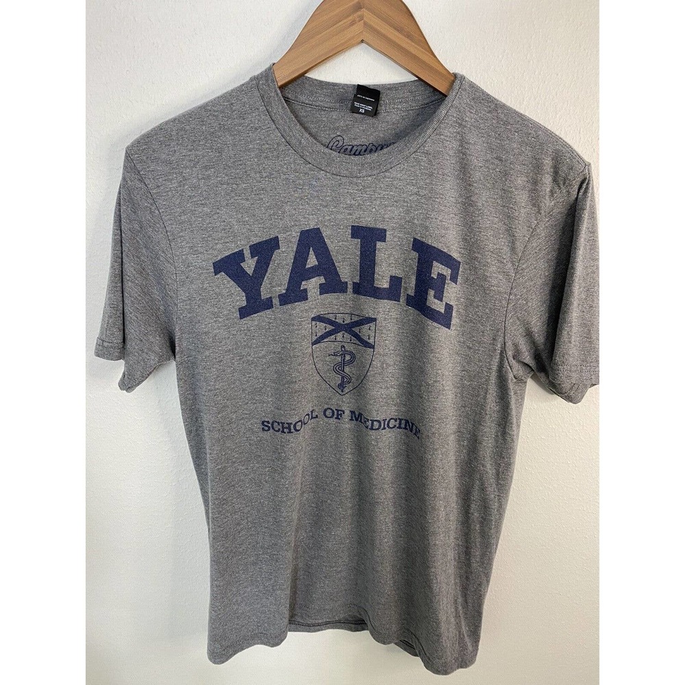 Yale School of Medicine Campus Customs Gray T Shirt Size XS Mens/unisex